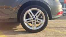 Ford Focus 1.0 EcoBoost 125 Titanium 5dr Petrol Hatchback